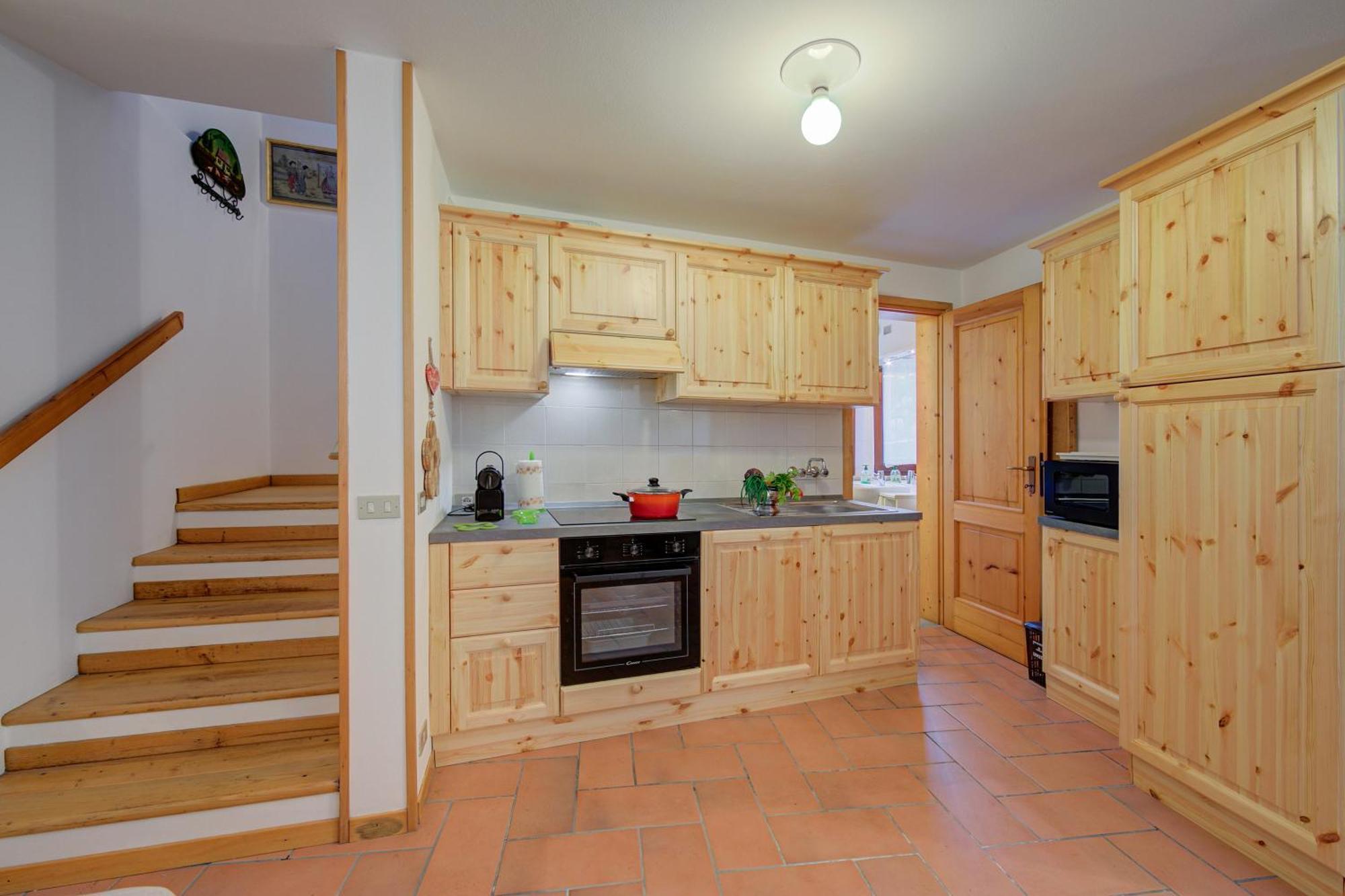 Villa Il Castagno Few Min From Beach - Happy Rentals Castelveccana Zewnętrze zdjęcie
